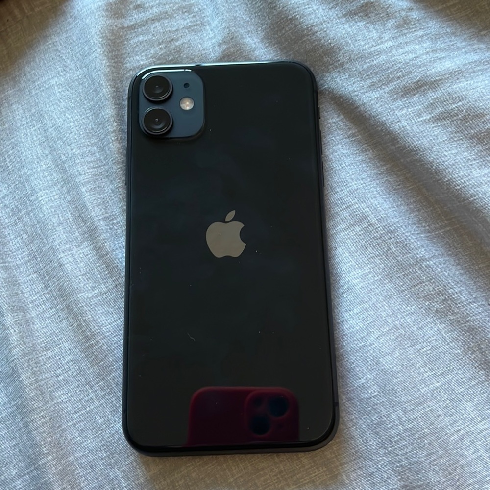 iPhone 12 black